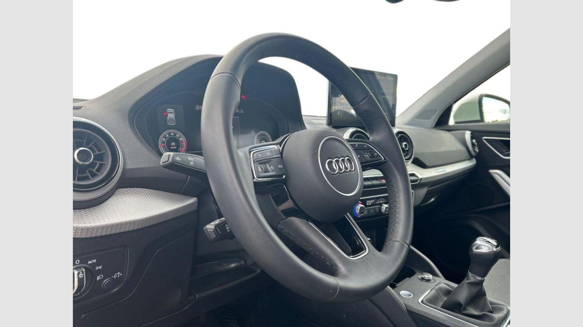 Audi Q2 S line 30 TFSI 85 kW (116 CV)