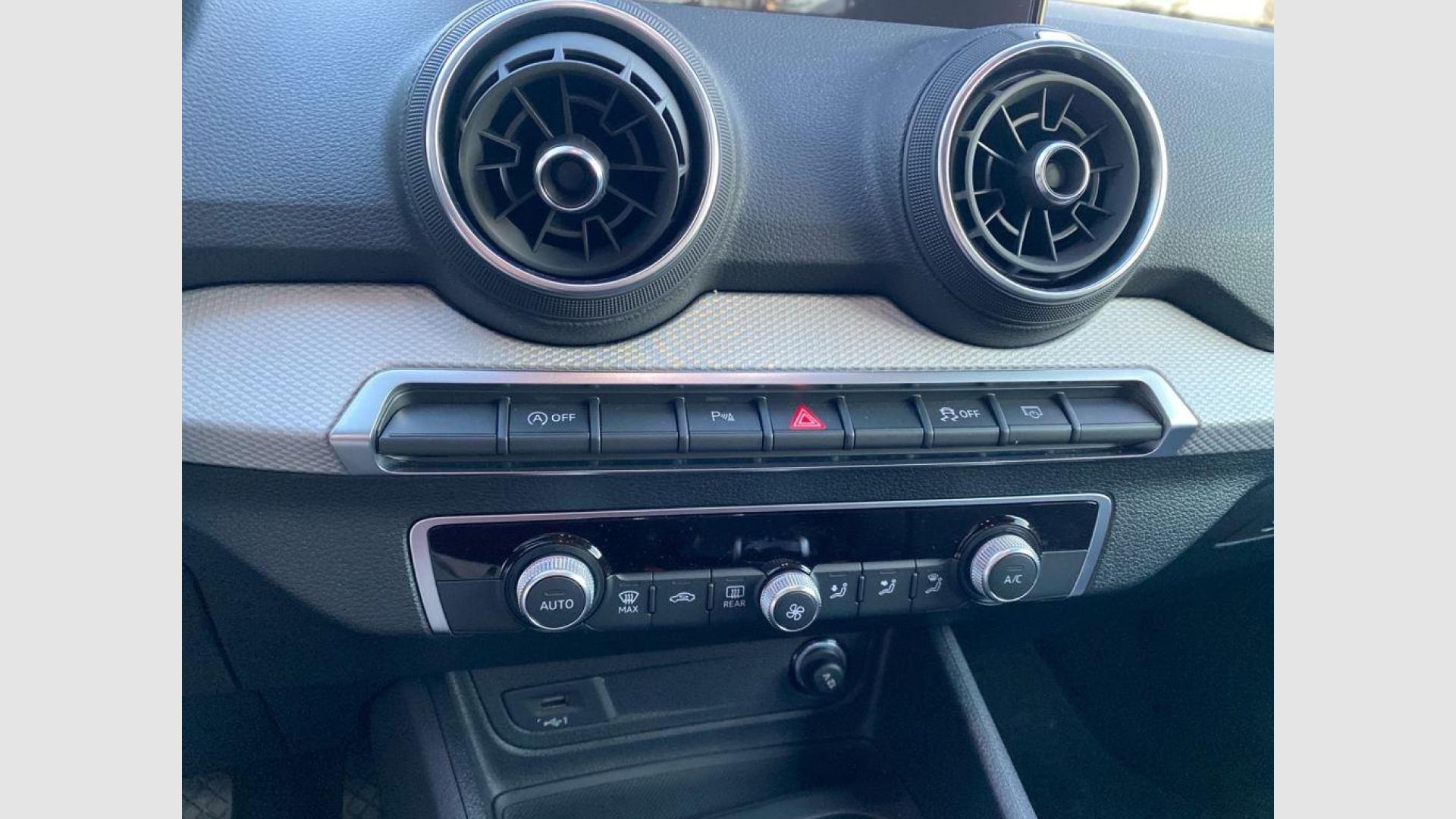 Audi Q2 Advanced 30 TDI 85 kW (116 CV)