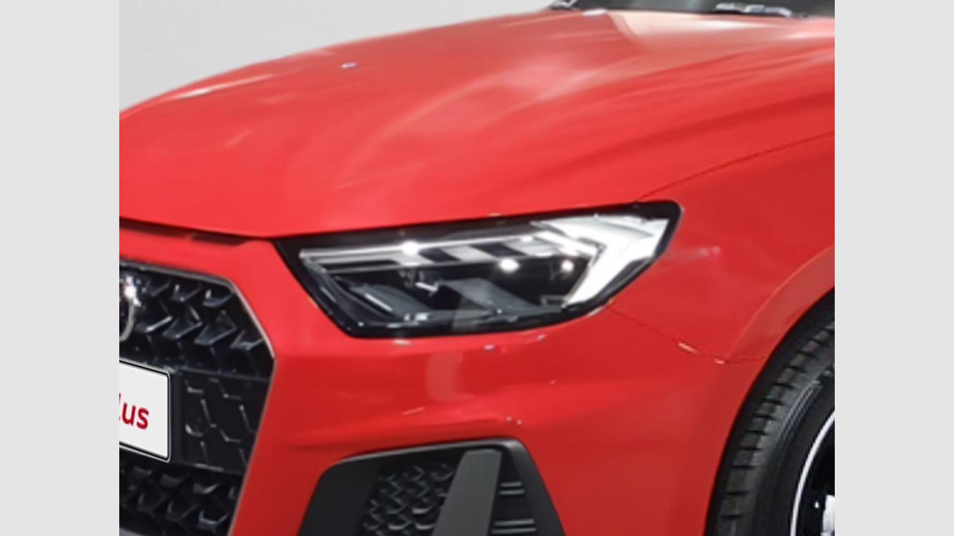 Audi A1 Sportback Adrenalin 25 TFSI 70 kW (95 CV)