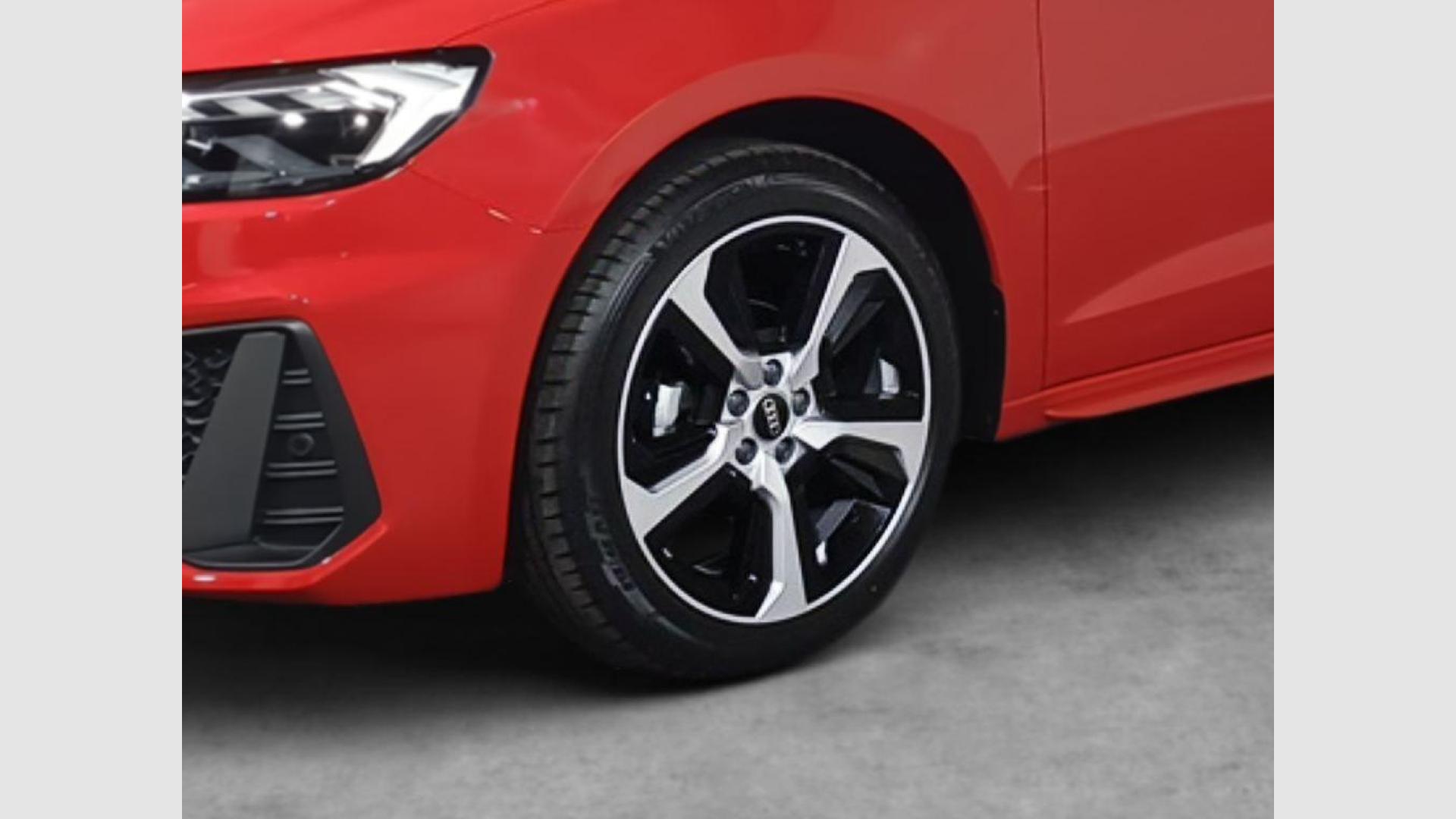 Audi A1 Sportback Adrenalin 25 TFSI 70 kW (95 CV)