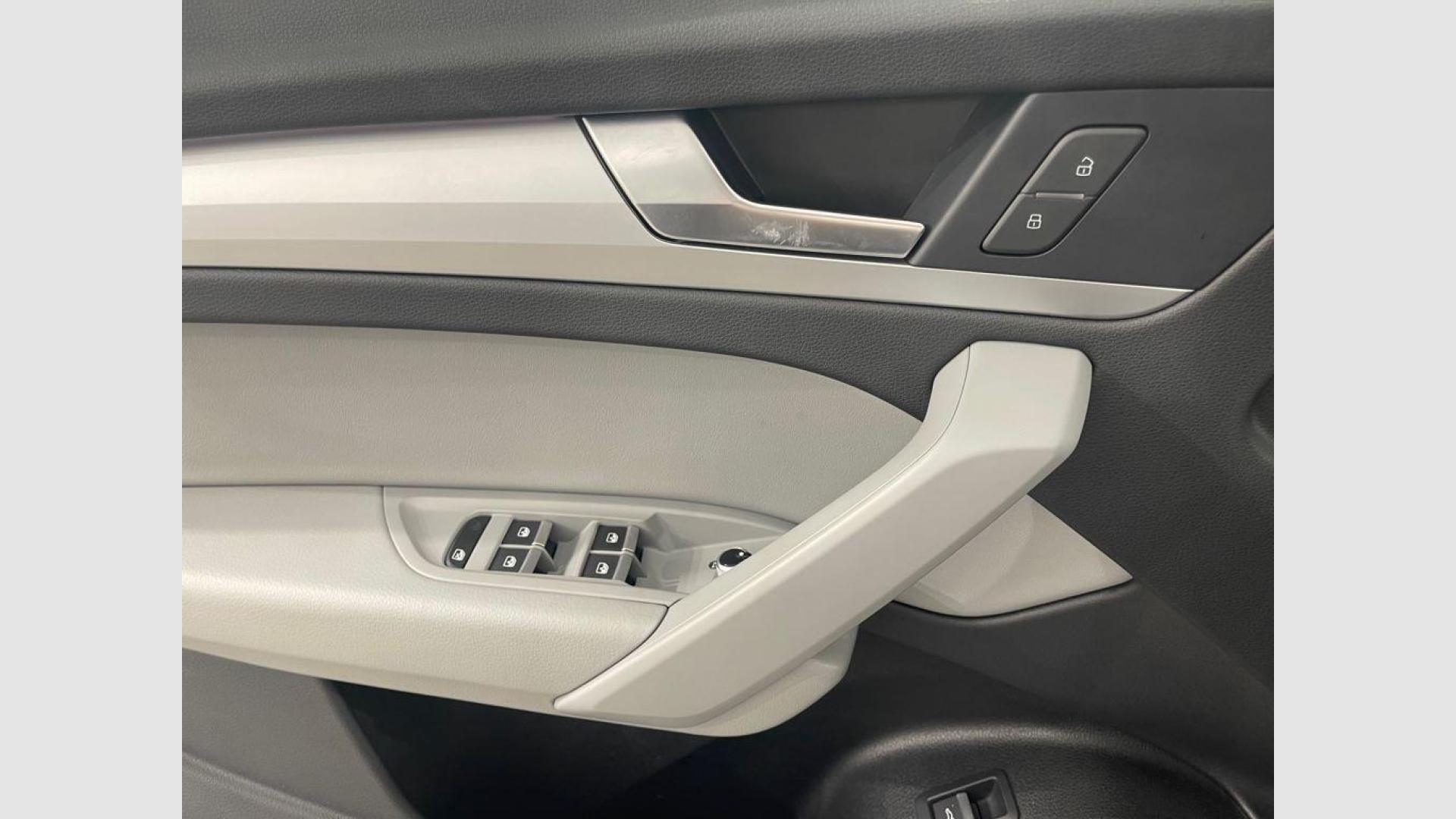 Audi Q5 Advanced 40 TDI quattro-ultra 150 kW (204 CV) S tronic