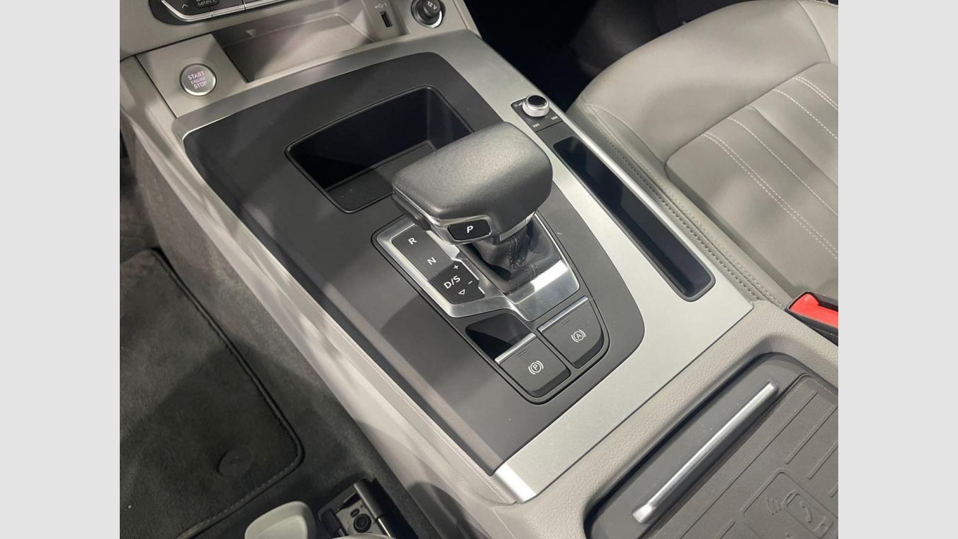 Audi Q5 Advanced 40 TDI quattro-ultra 150 kW (204 CV) S tronic