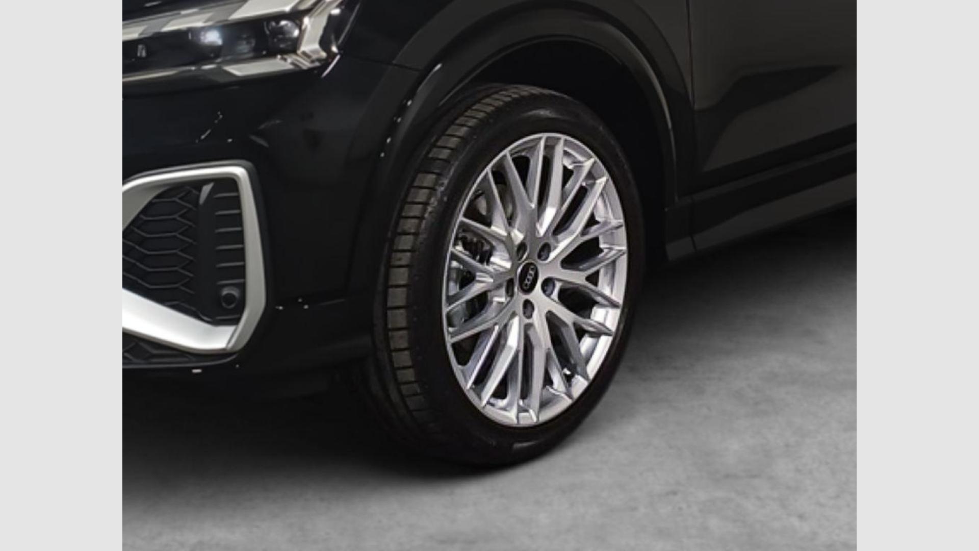 Audi Q2 Adrenalin 35 TFSI 110 kW (150 CV) S tronic