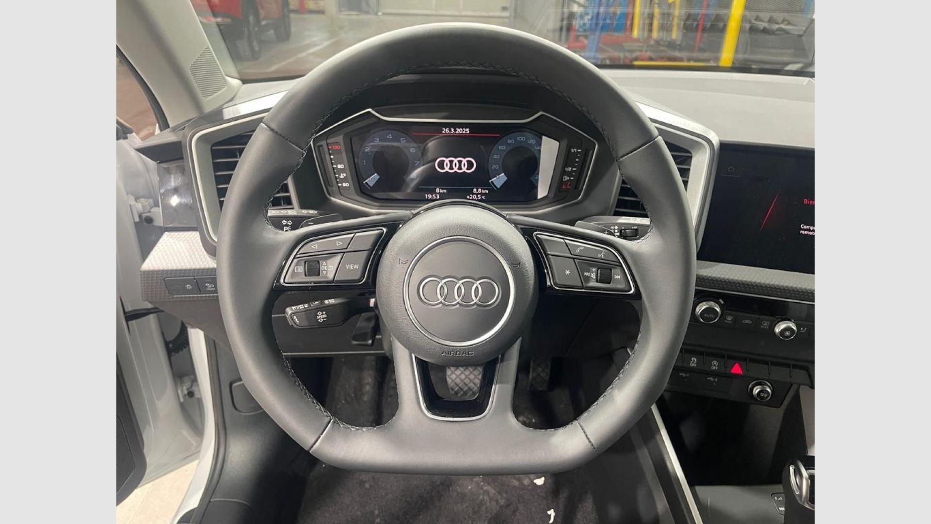 Audi A1 Sportback Adrenalin Black edition 30 TFSI 85 kW (116 CV) S tronic