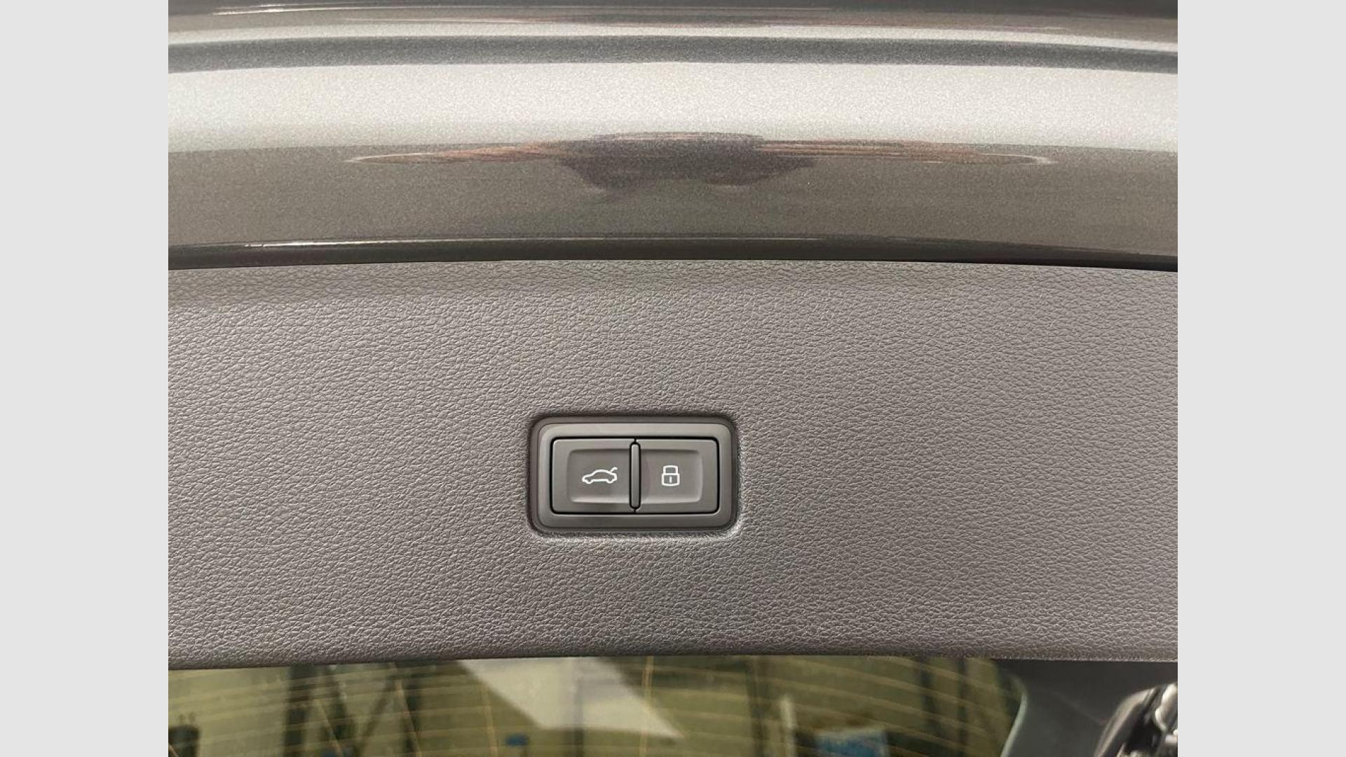 Audi Q8 Black line 50 TDI quattro 210 kW (286 CV) tiptronic