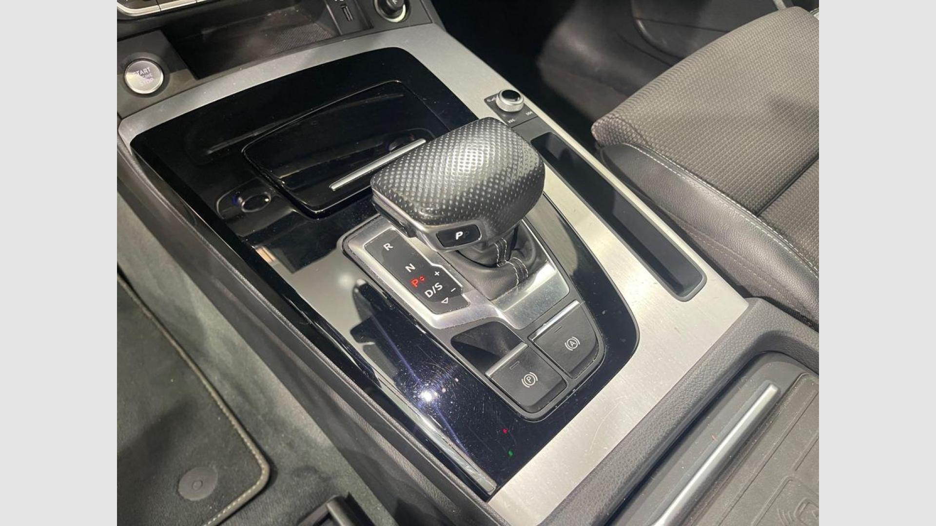 Audi Q5 Genuine 40 TDI quattro-ultra 150 kW (204 CV)