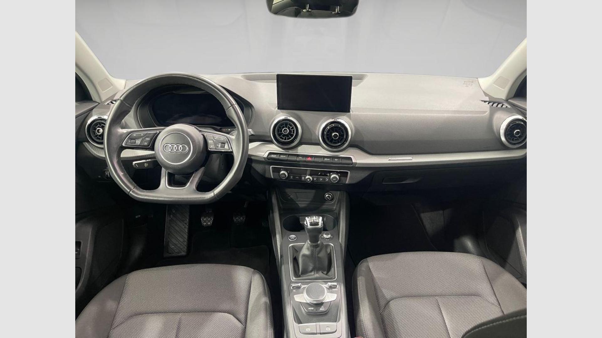 Audi Q2 Black line 35 TFSI 110 kW (150 CV)