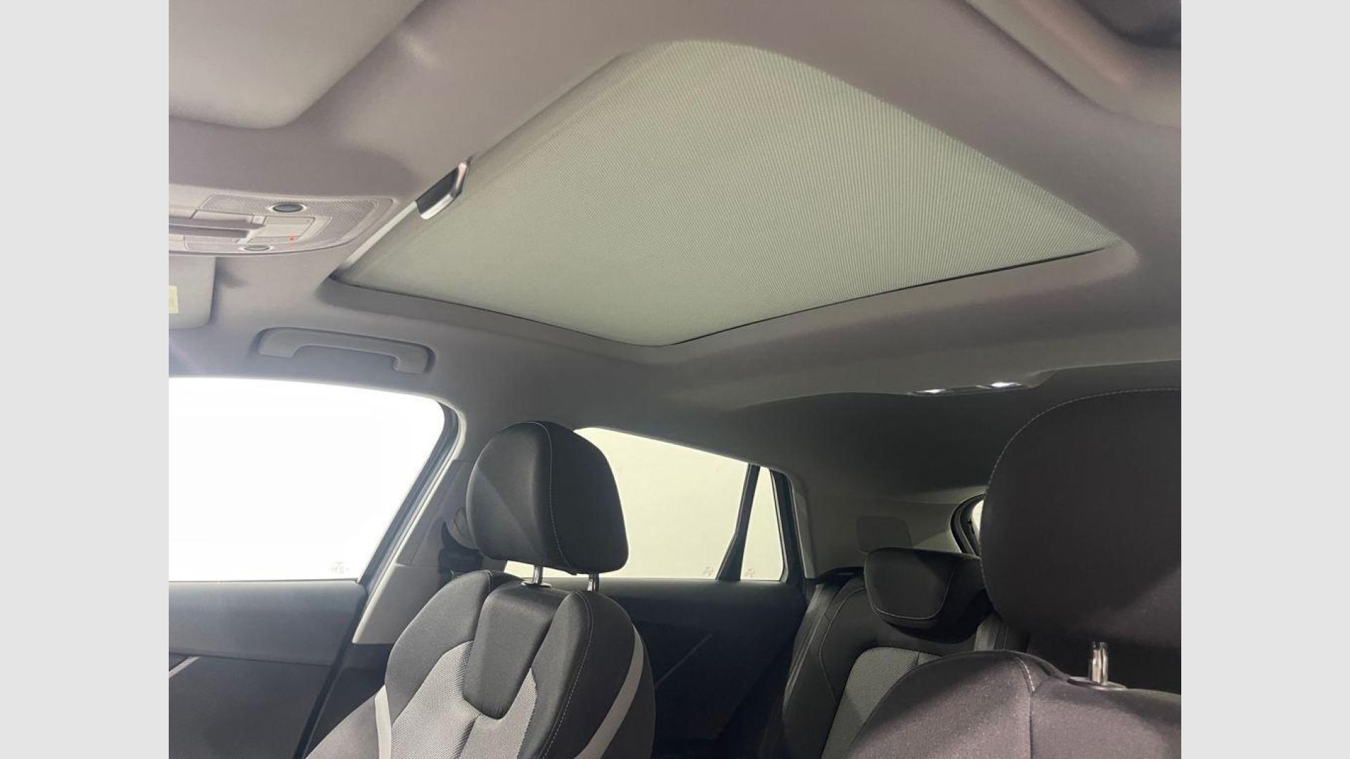 Audi Q2 Black line 35 TFSI 110 kW (150 CV)