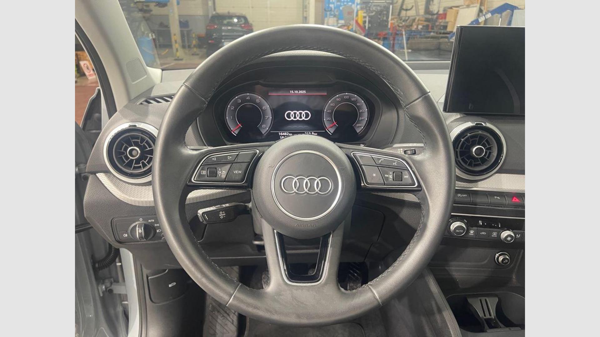 Audi Q2 S line 30 TFSI 85 kW (116 CV)