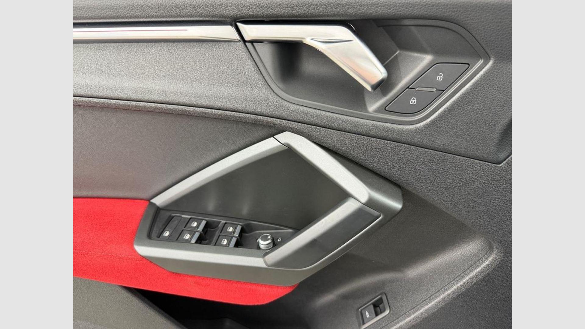 Audi RS Q3 2.5 TFSI quattro 294 kW (400 CV) S tronic