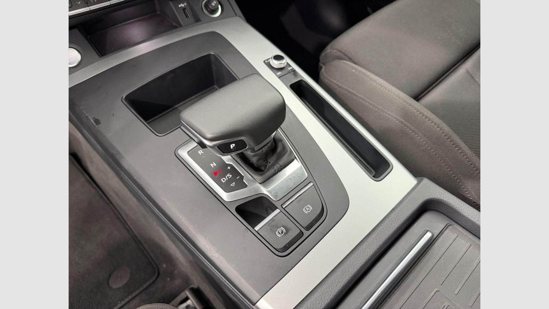 Audi Q5 SPORTBACK Advanced 40 TDI quattro-ultra 150 kW (204 CV) S tronic