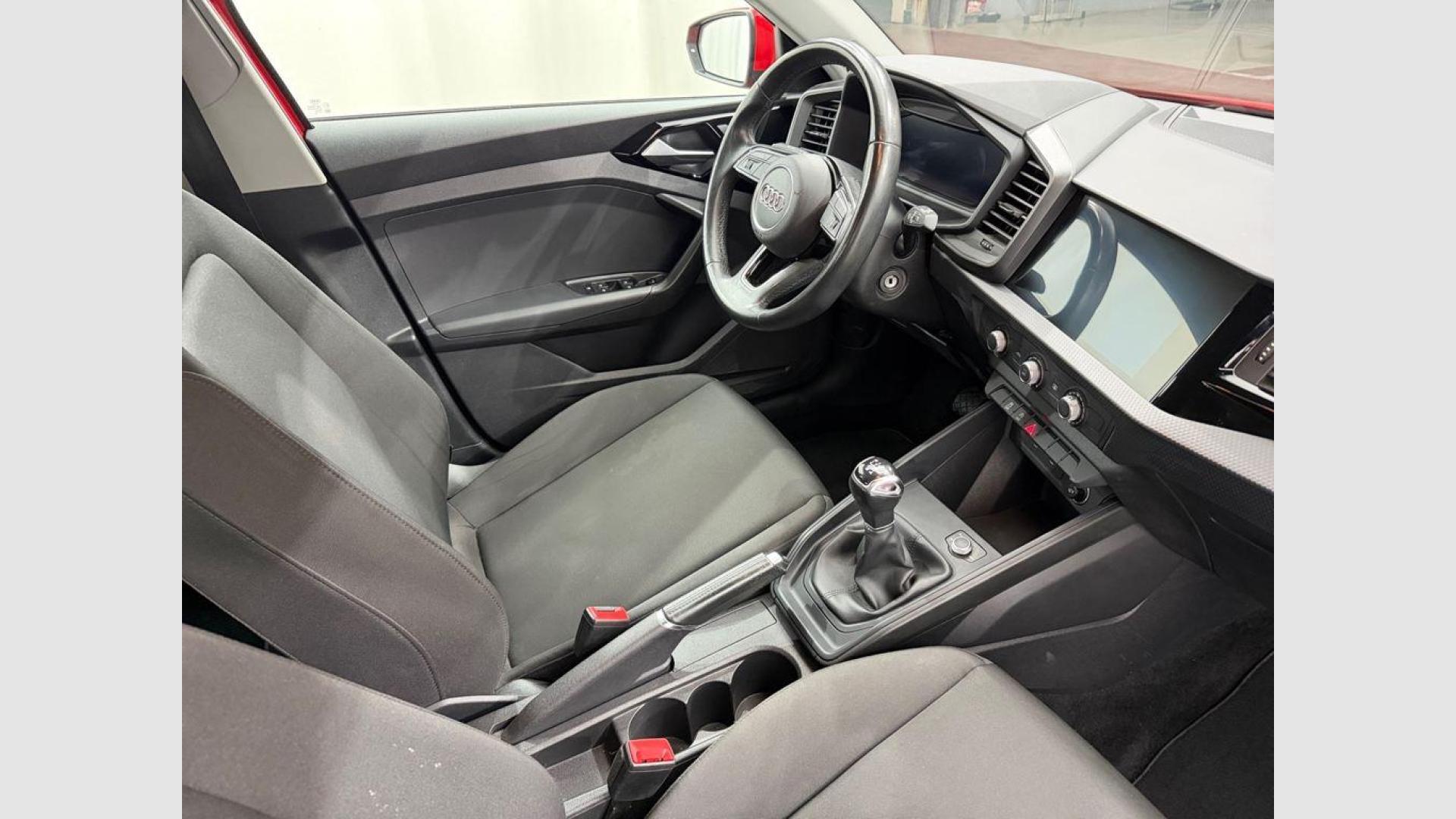 Audi A1 Sportback Advanced 25 TFSI 70 kW (95 CV)