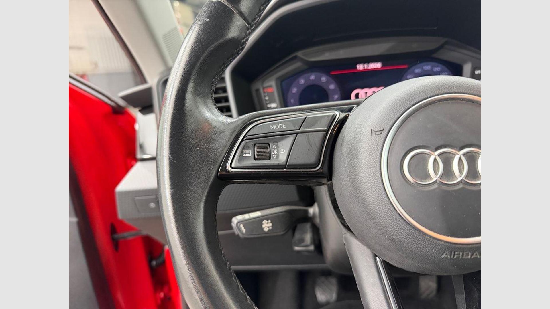 Audi A1 Sportback Advanced 25 TFSI 70 kW (95 CV)