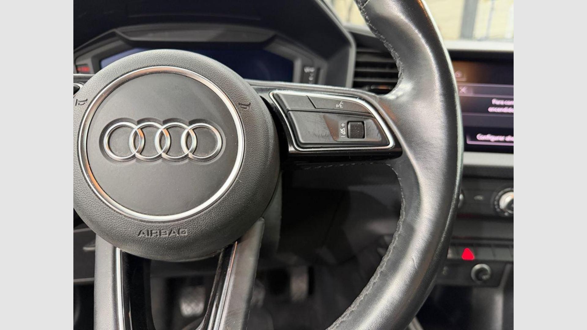 Audi A1 Sportback Advanced 25 TFSI 70 kW (95 CV)