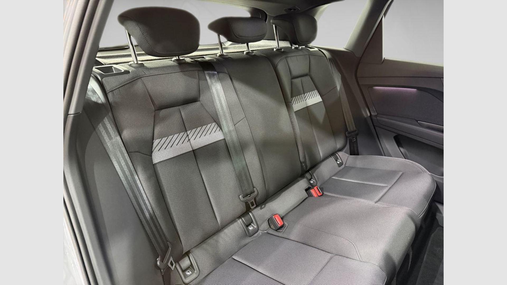 Audi Q4 e-tron Advanced 45 e-tron 82kWh 210 kW (286 CV)