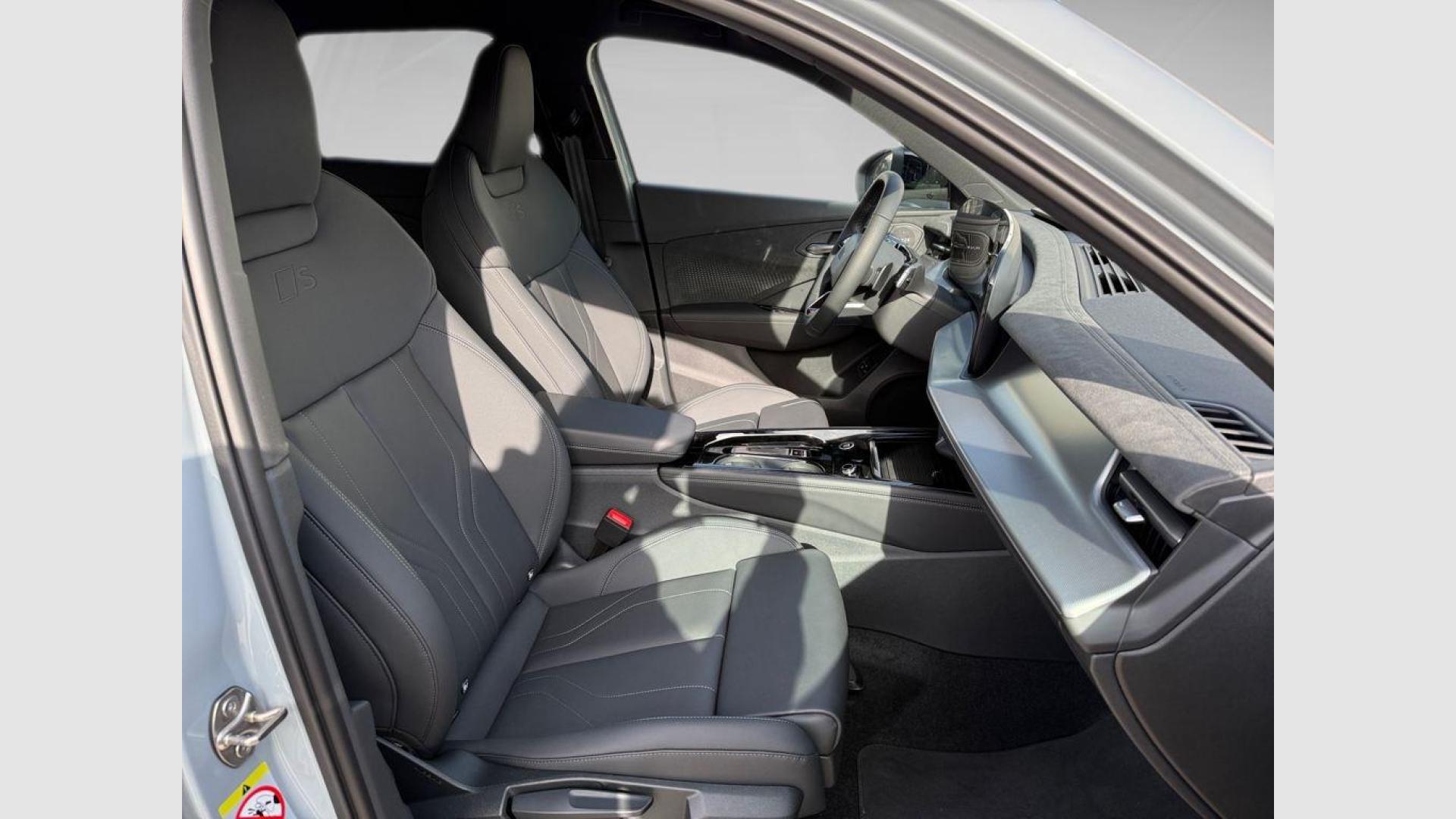 Audi Q3 Black line 200 kW (272 CV)