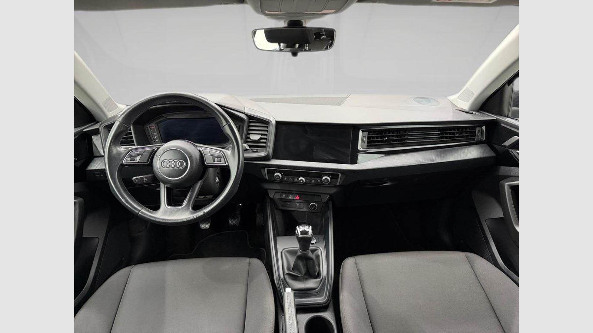 Audi A1 Sportback Advanced 25 TFSI 70 kW (95 CV)