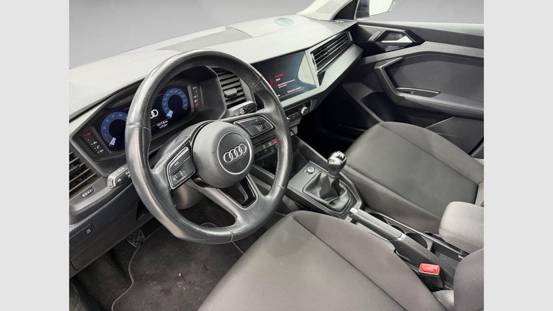 Audi A1 Sportback Advanced 25 TFSI 70 kW (95 CV)