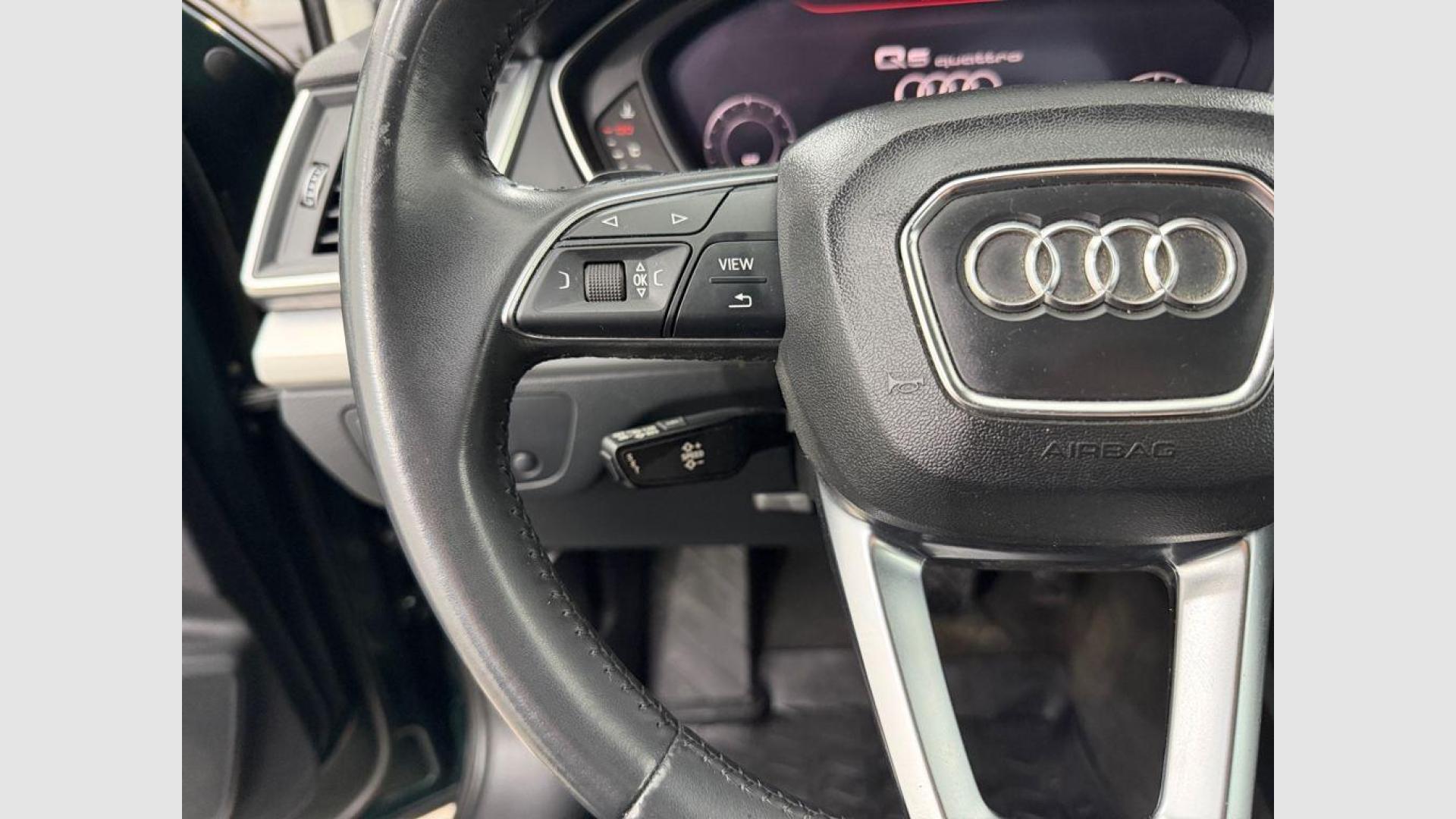 Audi Q5 Design 35 TDI quattro 120 kW (163 CV) S tronic