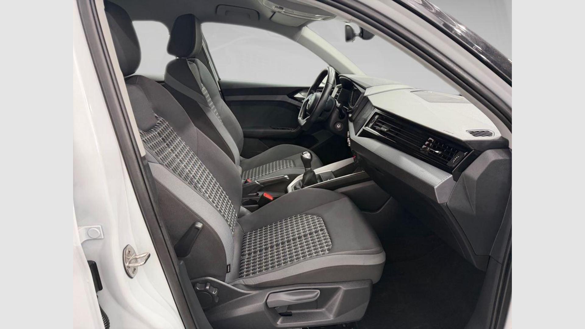 Audi A1 Sportback Adrenalin 25 TFSI 70 kW (95 CV)