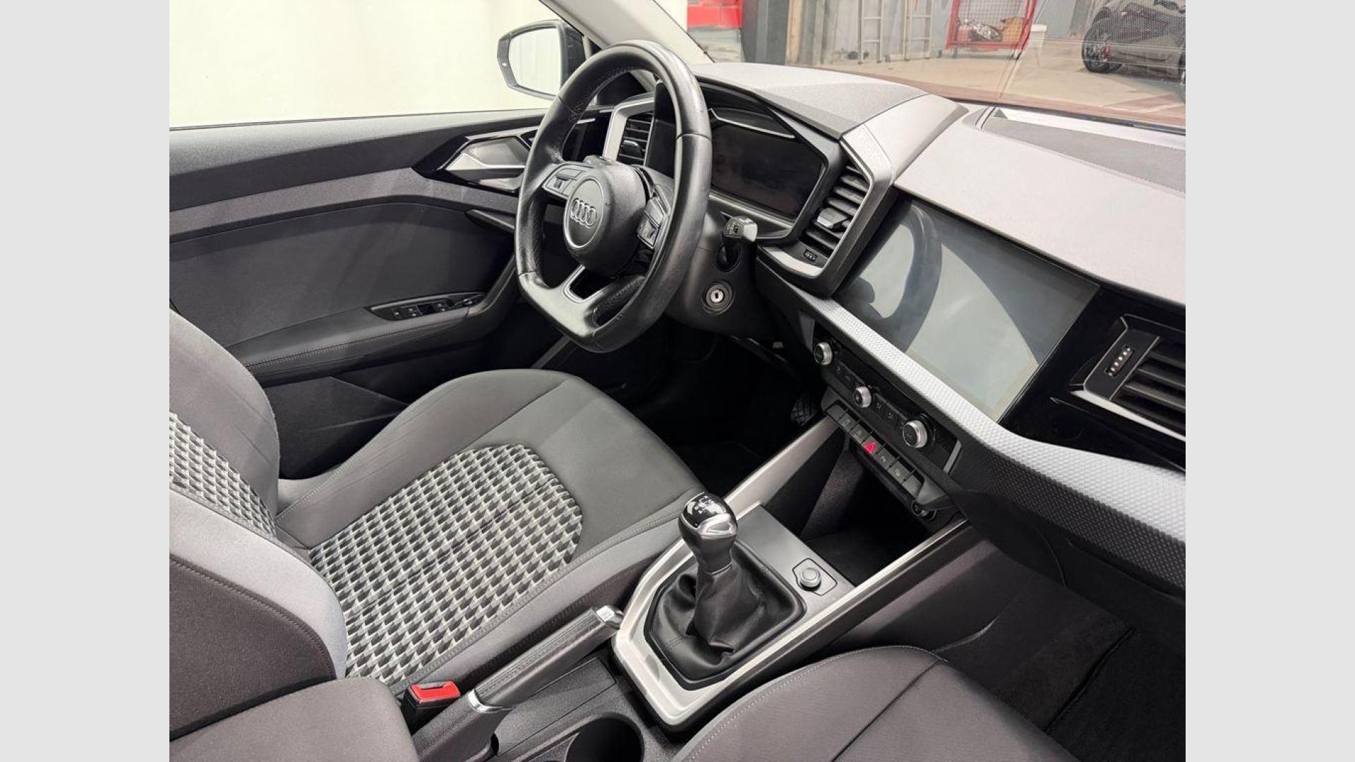 Audi A1 Sportback Adrenalin 25 TFSI 70 kW (95 CV)