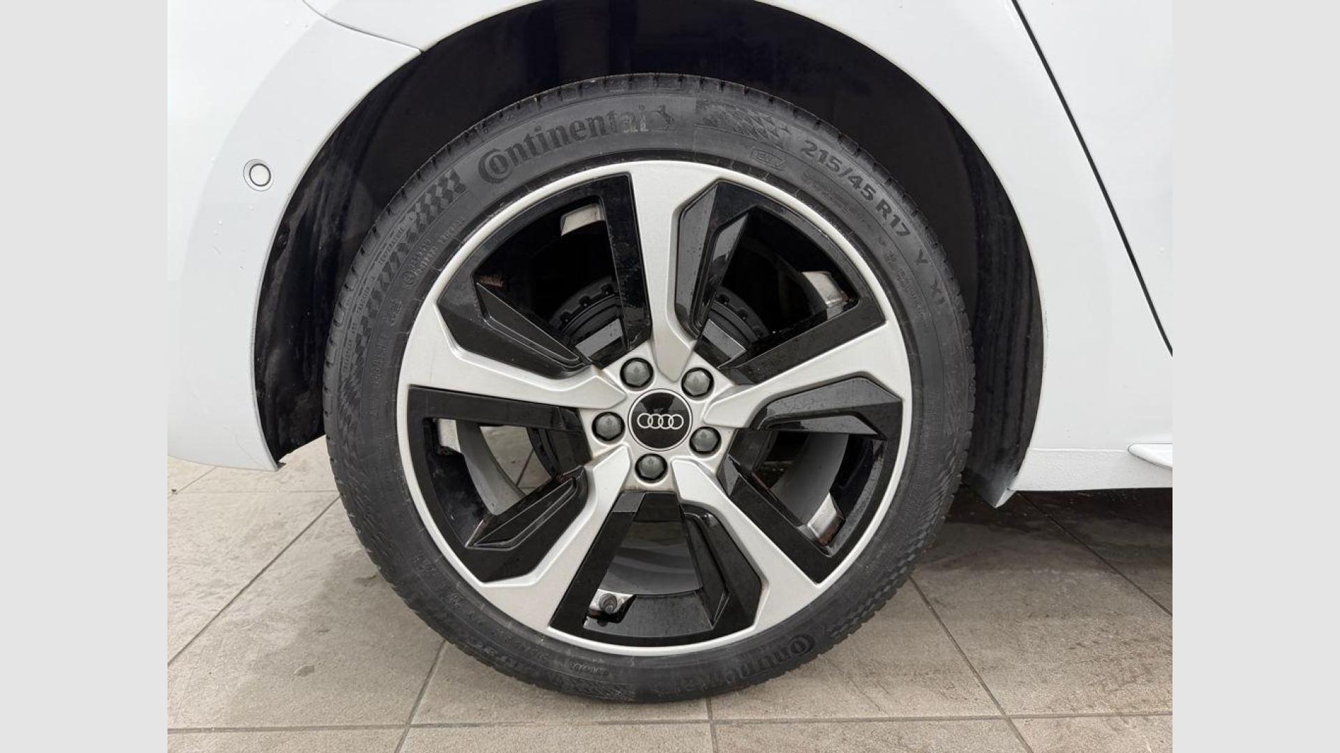 Audi A1 Sportback Adrenalin 25 TFSI 70 kW (95 CV)