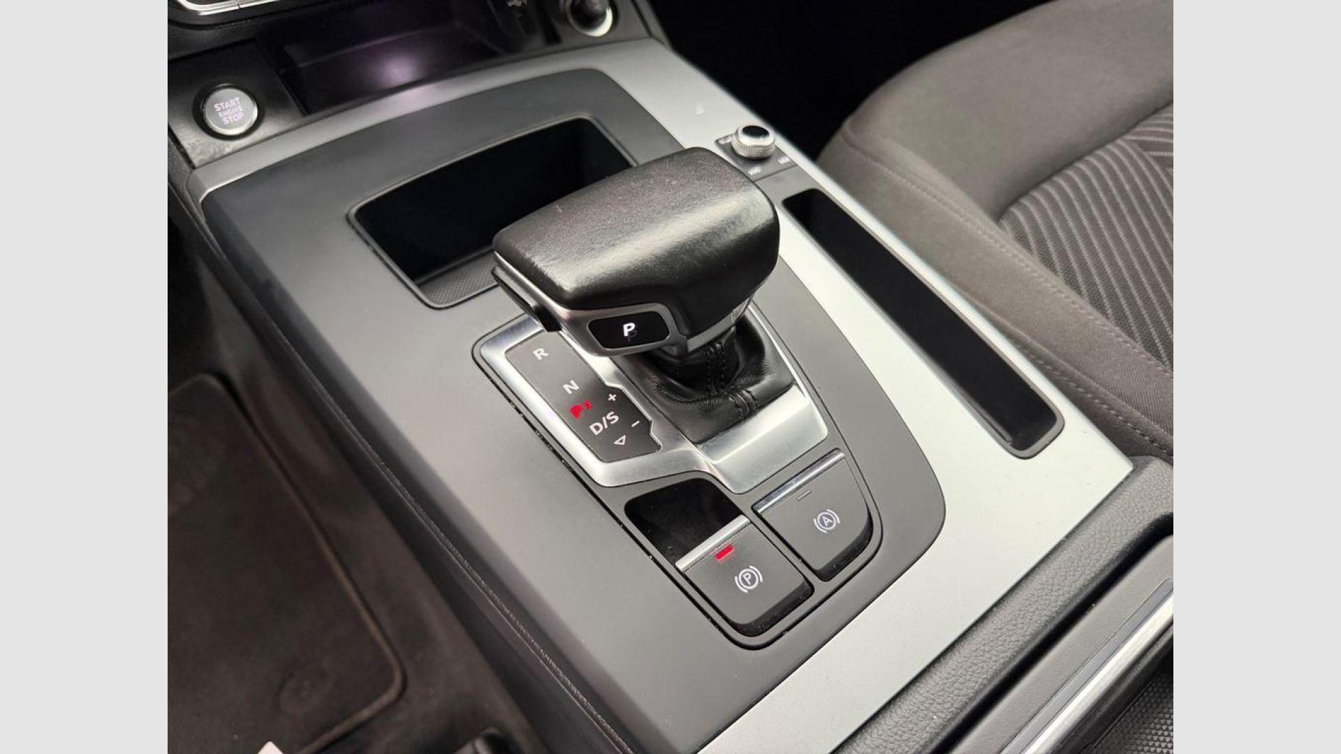 Audi Q5 Advanced 35 TDI 120 kW (163 CV) S tronic