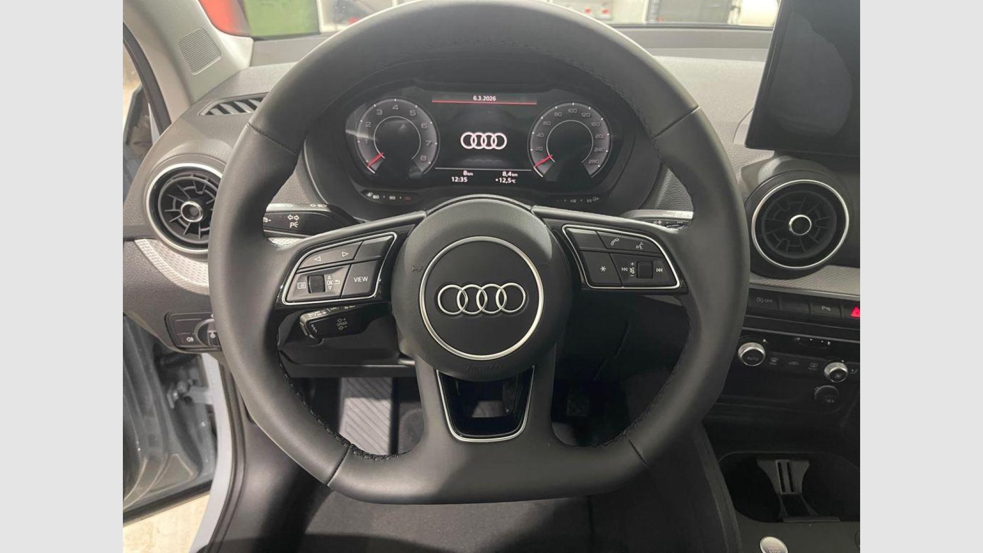 Audi Q2 Advanced 30 TFSI 85 kW (116 CV)