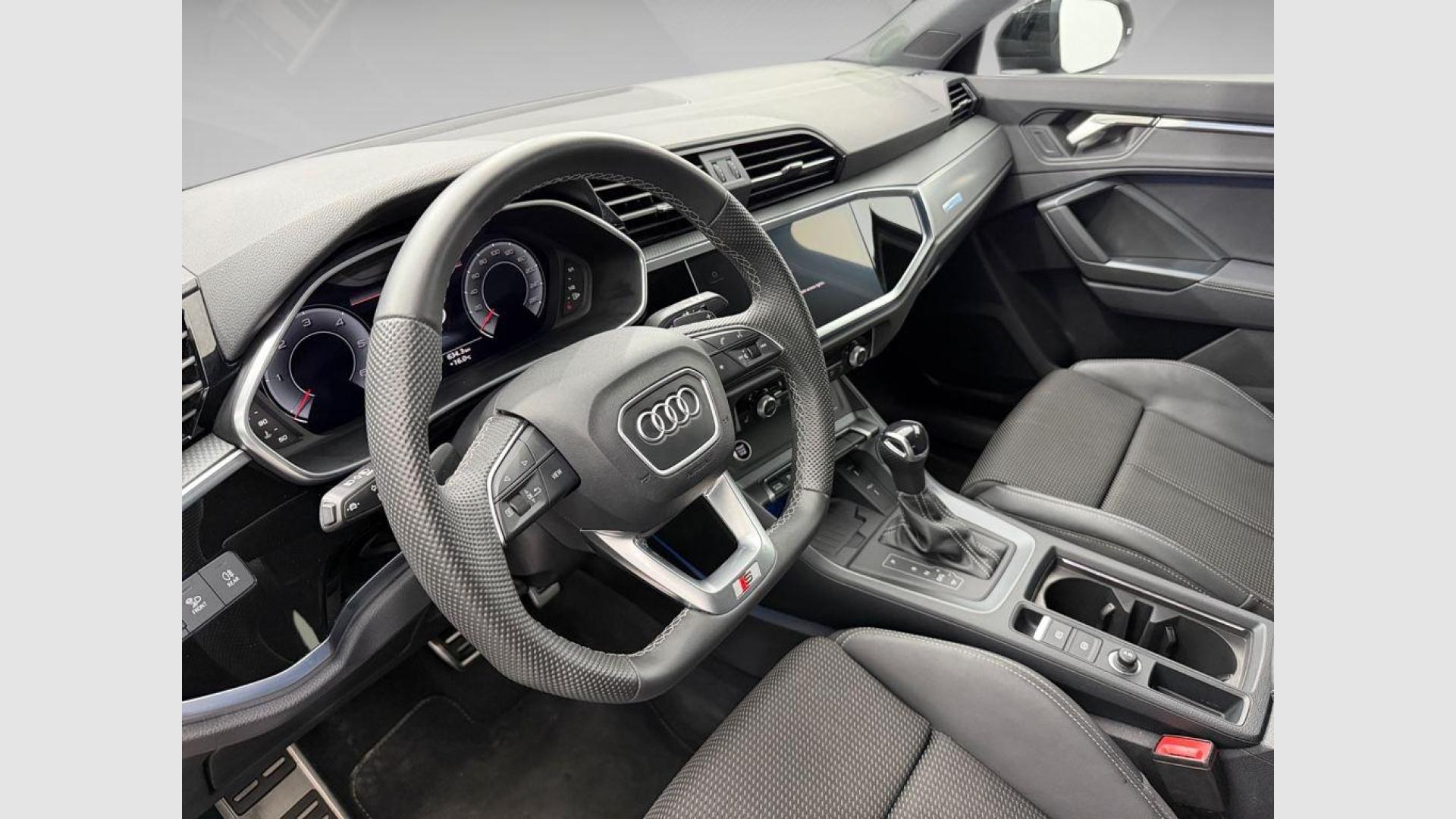 Audi Q3 Black line 35 TDI 110 kW (150 CV) S tronic