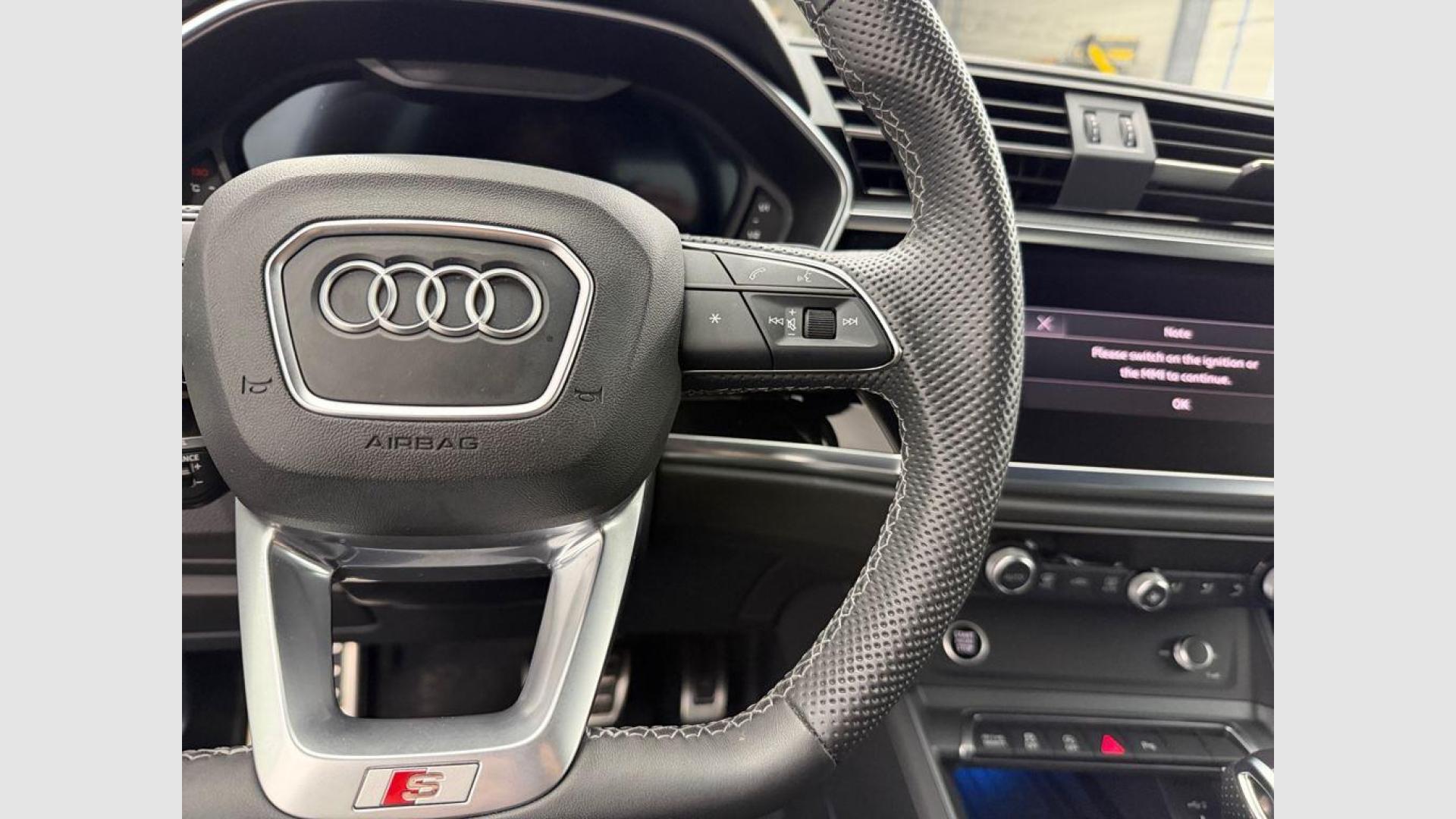 Audi Q3 Black line 35 TDI 110 kW (150 CV) S tronic