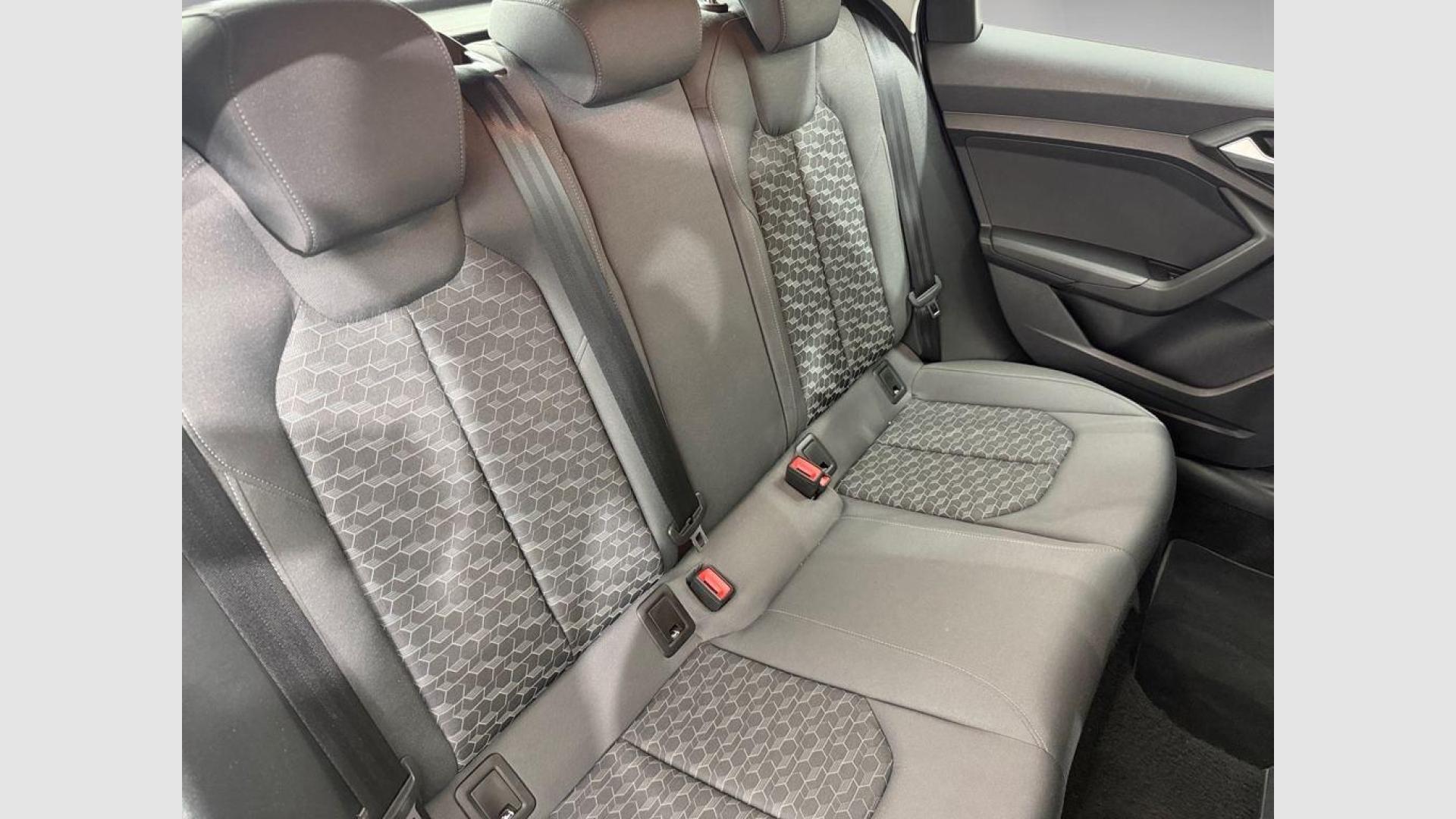 Audi A1 Citycarver Adrenalin 30 TFSI 81 kW (110 CV)