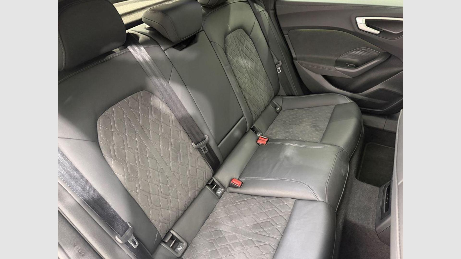 Audi A5 TFSI Black Line 150 kW (204 CV)