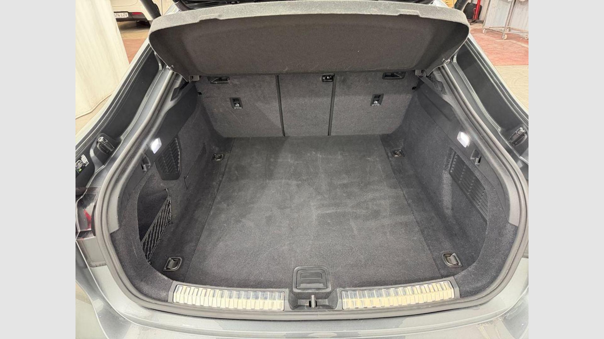 Audi A5 TFSI Black Line 150 kW (204 CV)