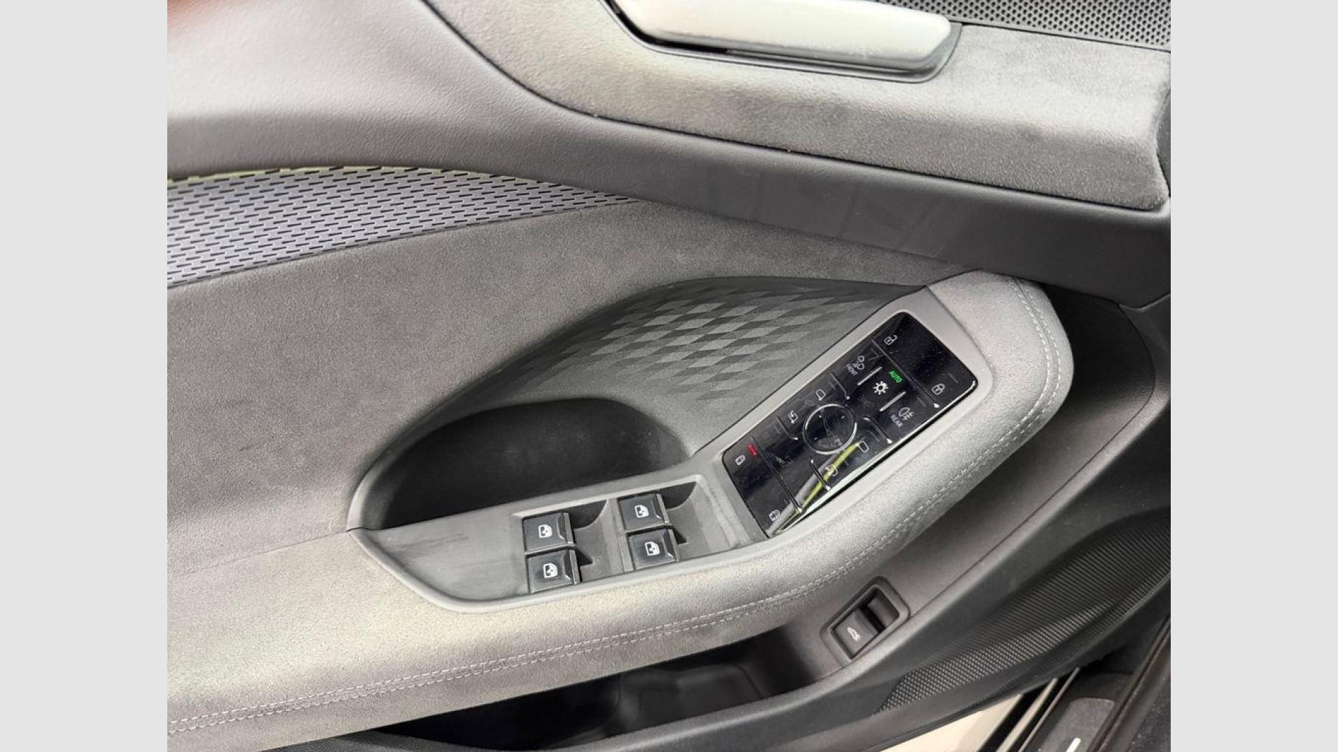 Audi A5 TFSI Black Line 150 kW (204 CV)