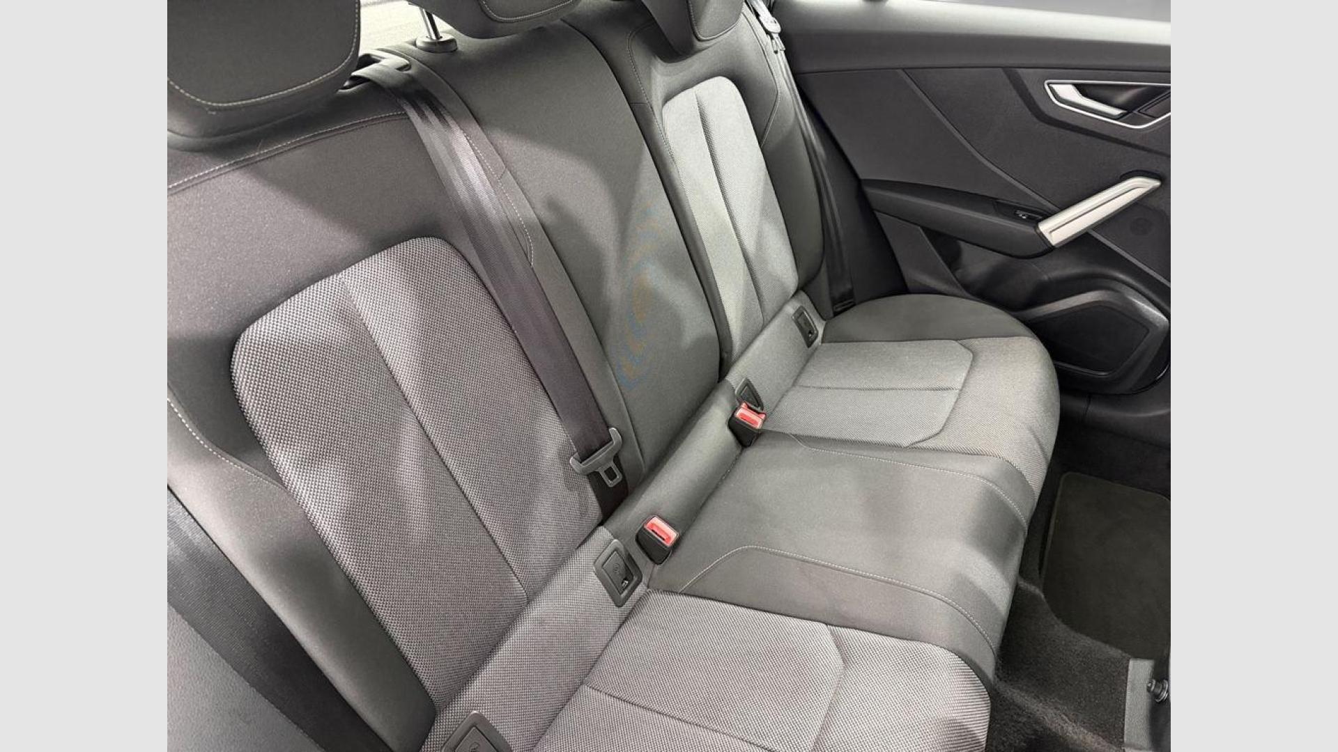 Audi Q2 S line 30 TFSI 85 kW (116 CV)