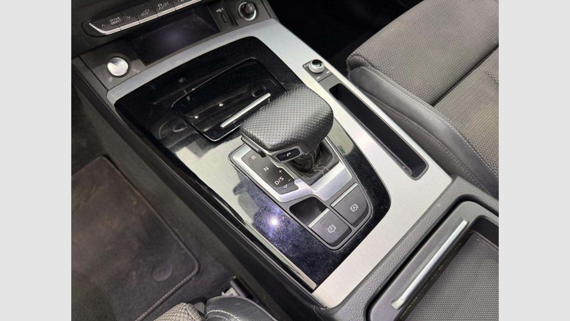 Audi Q5 SPORTBACK Black Line 50 TFSI e quattro-ultra 220 kW (299 CV)