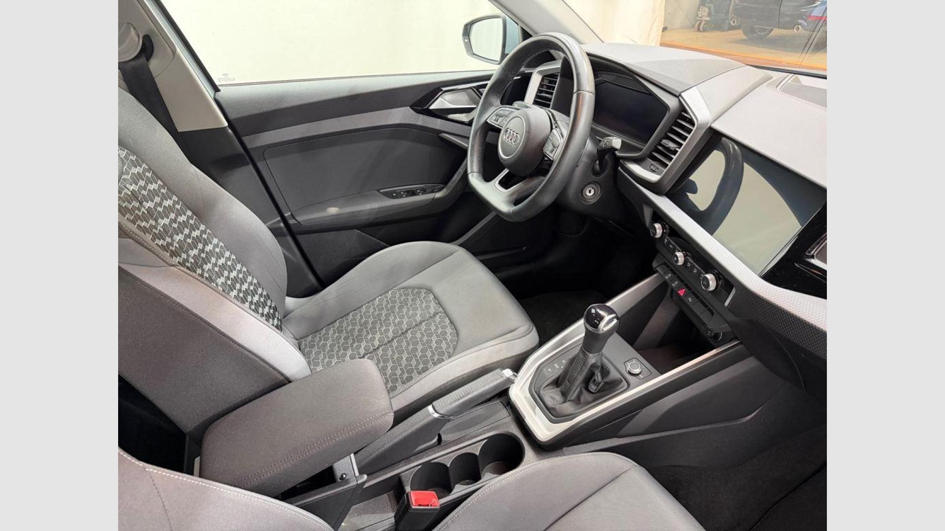Audi A1 Adrenalin 30 TFSI 81 kW (110 CV) S tronic