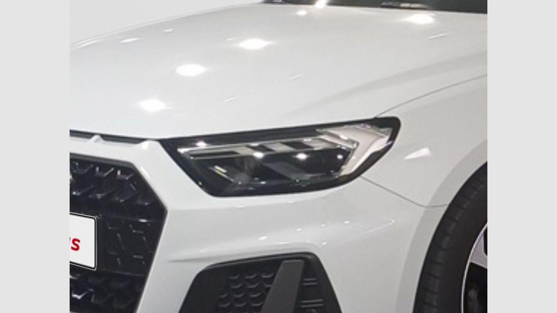 Audi A1 Sportback Adrenalin 30 TFSI 81 kW (110 CV) S tronic
