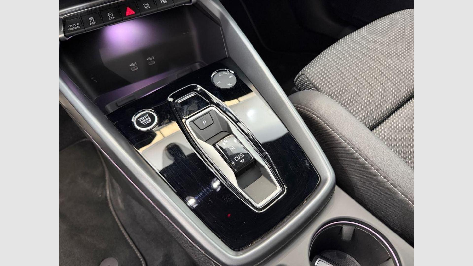 Audi A3 Sedan S line 35 TFSI 110 kW (150 CV) S tronic