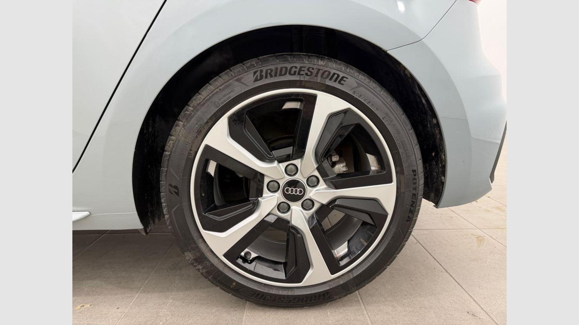 Audi A1 Sportback Adrenalin edition 30 TFSI 81 kW (110 CV) S tronic
