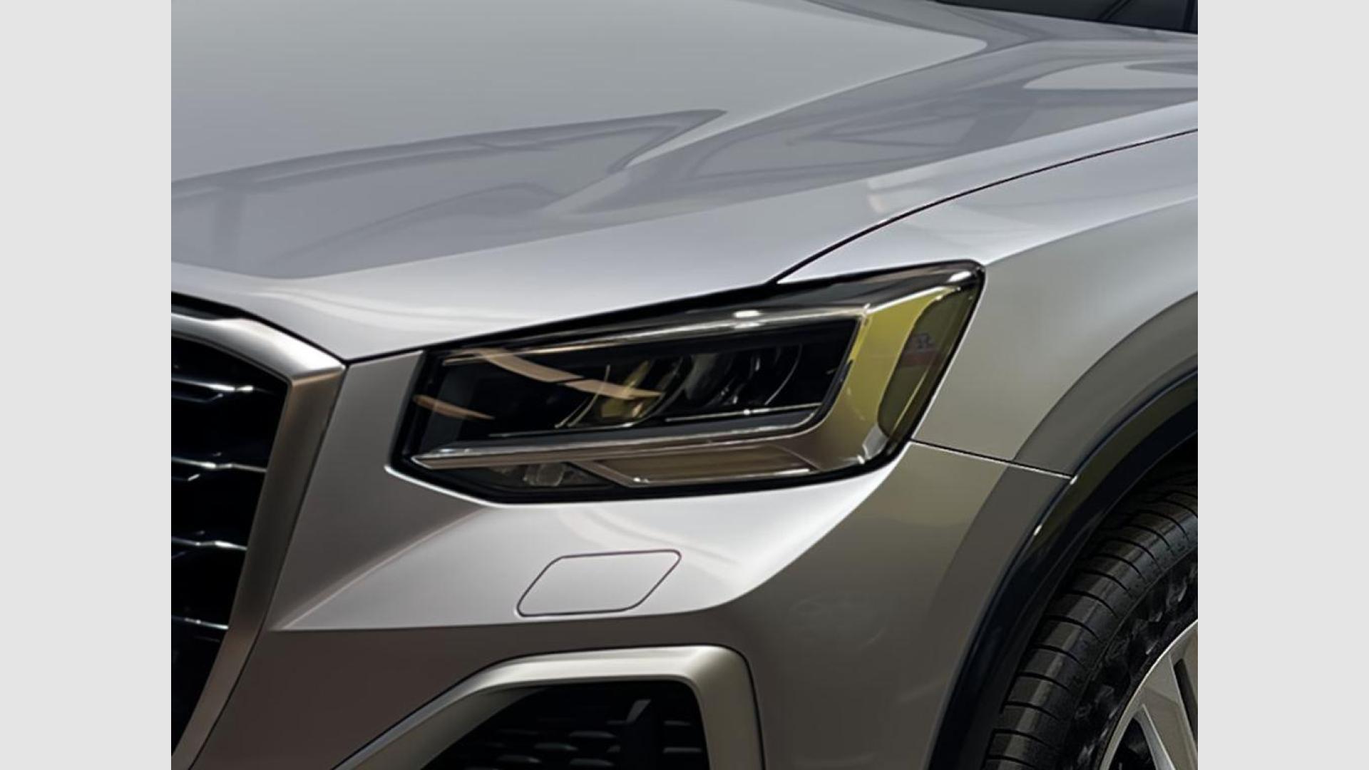 Audi Q2 Advanced 30 TFSI 85 kW (116 CV)
