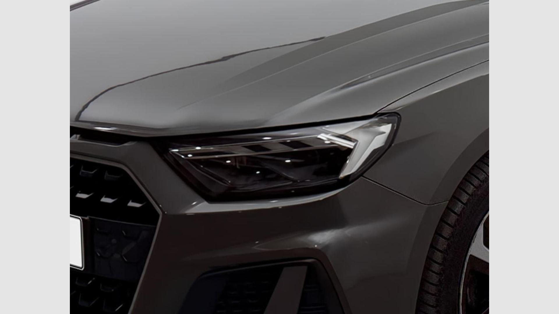 Audi A1 Sportback Adrenalin 25 TFSI 70 kW (95 CV)