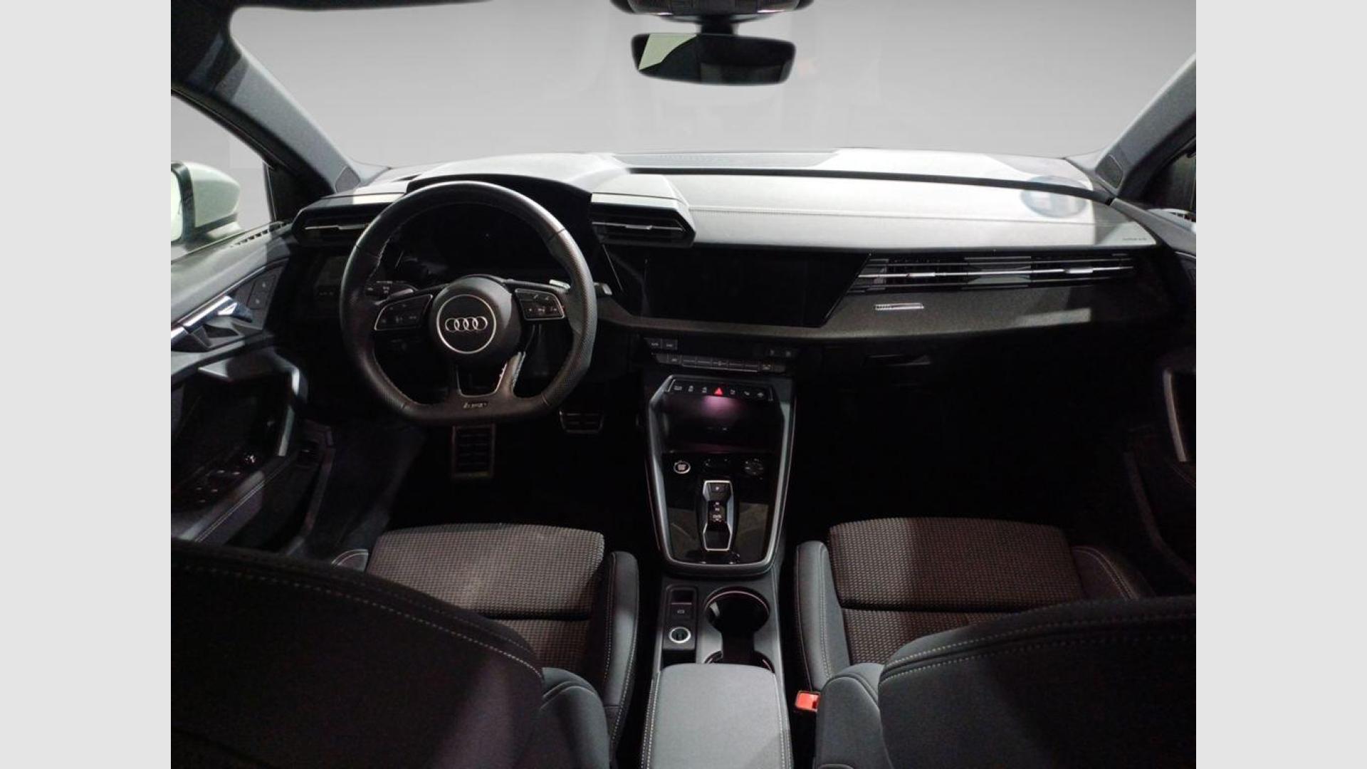 Audi A3 Sportback S line 35 TFSI 110 kW (150 CV) S tronic