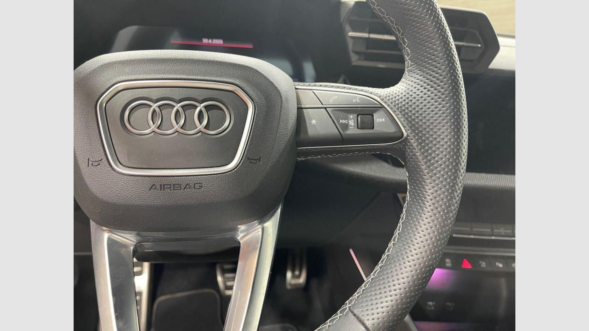 Audi A3 Sportback S line 35 TFSI 110 kW (150 CV) S tronic