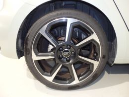 imagen swiper vehículo 6