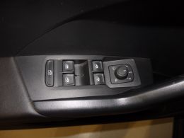 imagen swiper vehículo 16