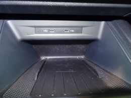 imagen swiper vehículo 24