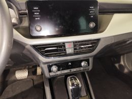 imagen swiper vehículo 26