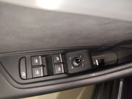 imagen swiper vehículo 17