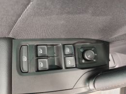 imagen swiper vehículo 18